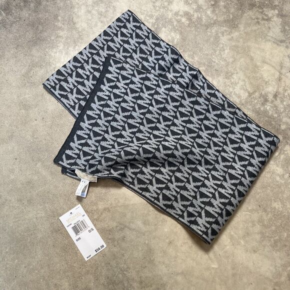 Michael Kors Scarf Logo Black Gray‎ Rectangle Womens - Picture 1 of 7